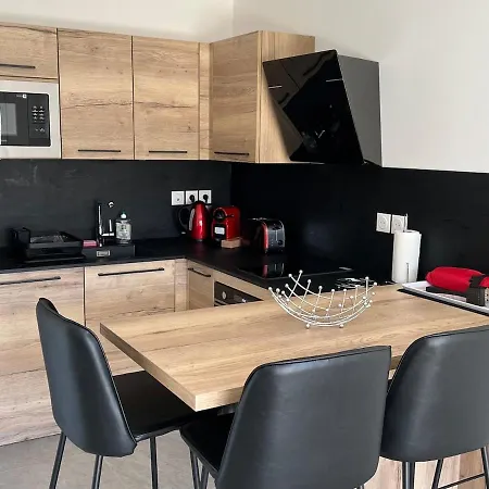 T2 Neuf Equipe ! Climatisation, Wifi, Parking Privatif Apartman